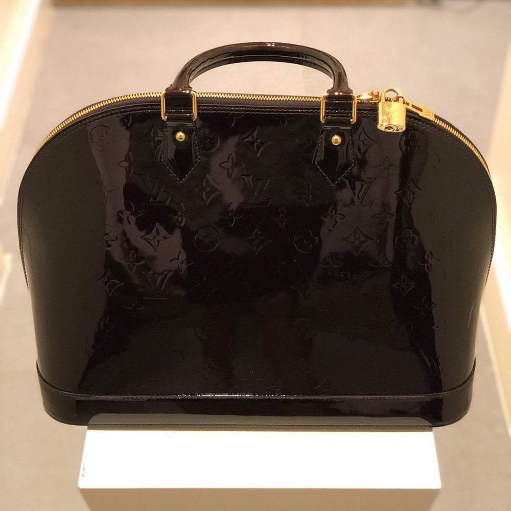 Louis Vuitton Vernis Alma GM Amarante